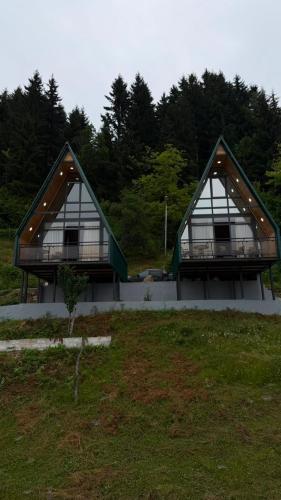 Panorama Cottages Tbeti in Shuakhevi