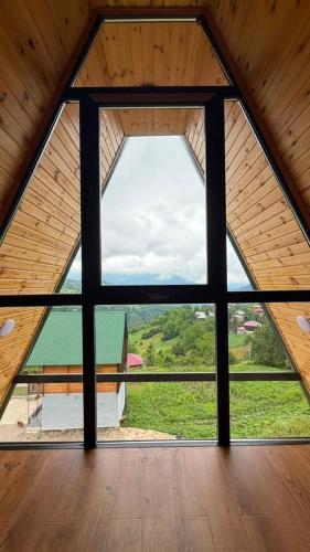 Panorama Cottages Tbeti in Shuakhevi