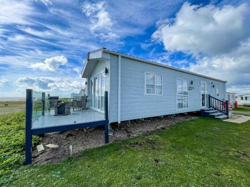 Modern Caravan With Beautiful Seaviews In Suffolk! Ref 90023Sv gîte à louer Benacre Ness