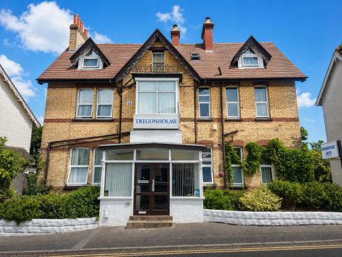 Tregonholme Hotel in Bournemouth