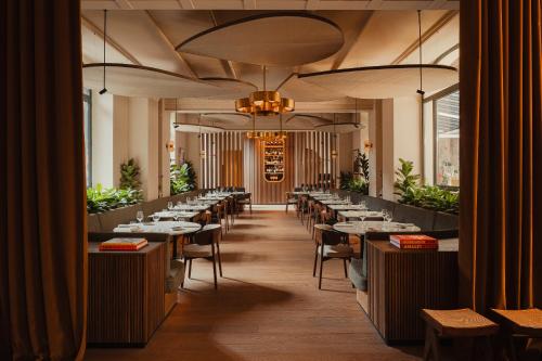 米蘭諾亞德飯店 (Aethos Milan) in 納維利