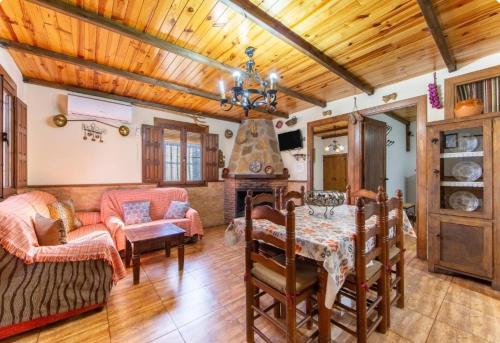 Vivienda Rural La Jirola in Abrucena