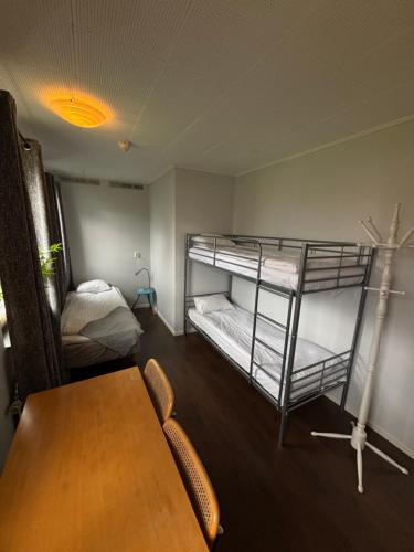 Brålanda Hotell och Vandrarhem Room Type - 4-Bed Mixed Dormitory Room