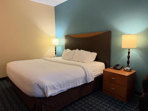 1 queen bed