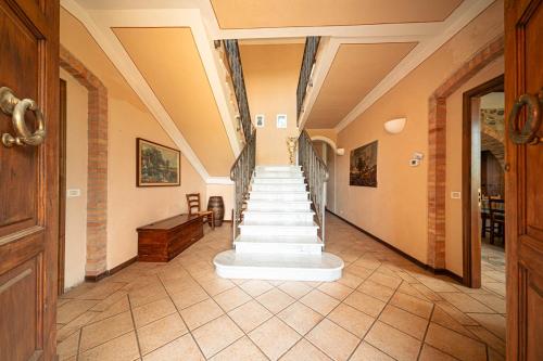 Private Tuscan Villa with Pool near Volterra in Pomarance