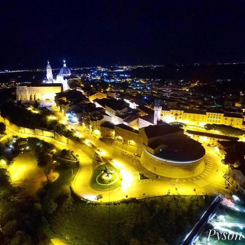 周邊環境, B&B Gli Alberetti in 洛雷托