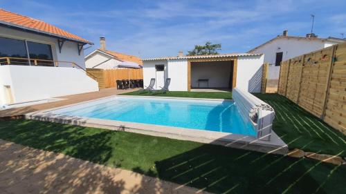 Maison familiale avec piscine chauffée - Location saisonnière - Jard-sur-Mer