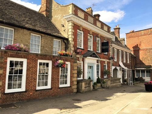 The Highworth Hotel - image 4