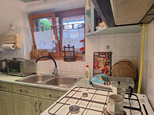 Flamingo Apartman in อักฟัลวี อูตี ลาโกเตเลป