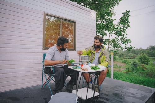 Travel Trailer RV Dang Monk's Hideout in Mahuvas