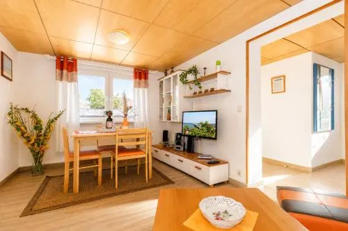 Bungalow Lieschen für 3 Personen und eigener Terrasse in Kühlungsborn, Deutschland