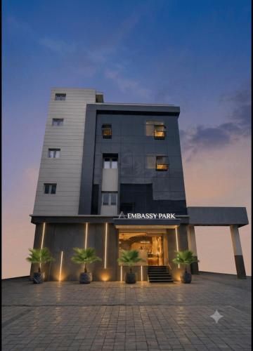Hotel Embassy Park Near US Consulate  photo 3