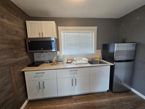 94 Motel & RV Park in 100 Mile House (BC)