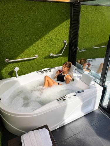 Laureles Premium Loft con Jacuzzi Privado
