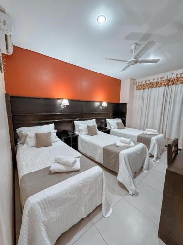 Hotel Ciudad in Σαντάγιο Ντελ Εστέρο