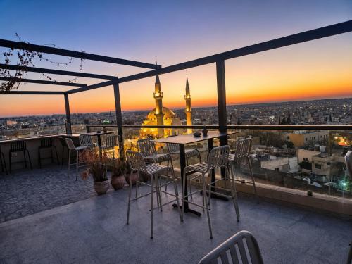 Vista Exterior, Saint John Hotel in Madaba