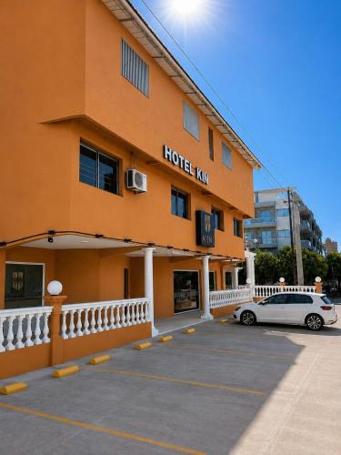 KIN Hotel