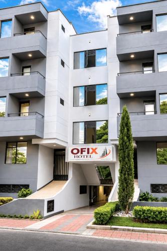 Exterior view, Hotel Ofix - Laureles in Medellín