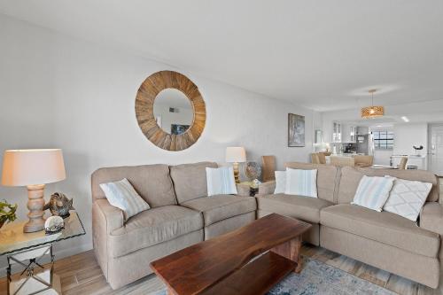 505 - Top Floor Ocean View 2/2, New Smyrna Beach (Foto 3)