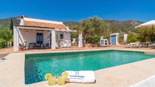 Casa Rural Zambra Frigiliana by Ruralidays