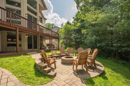 Scenic Serenity by Railey Vacations in Oakland (MD)