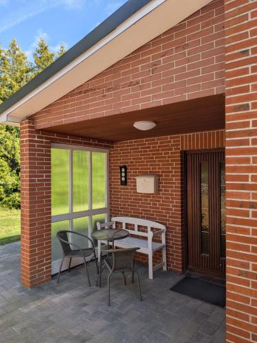 neu renoviert - modernes Ferienhaus in Nordseenähe (neu renoviert - modernes Ferienhaus in Nordseenahe) in Lunden