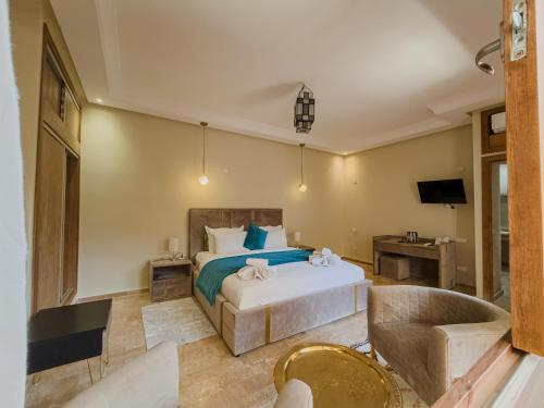Suite, deluxe