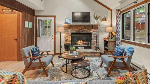 Boulder Pointe by AvantStay, Lake Harmony