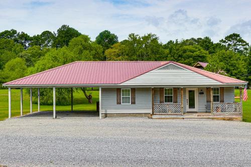 The Hunter's Retreat at Kudzu Cove Cabins Resort