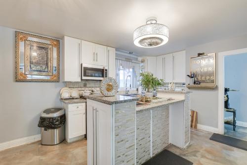 Near Parks & Eats! Elegant Southwest Chicago Home in Ashburn