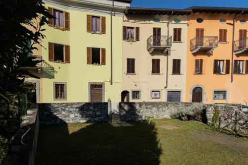 Family Lake Apartment by Rent All Como, Lecco
