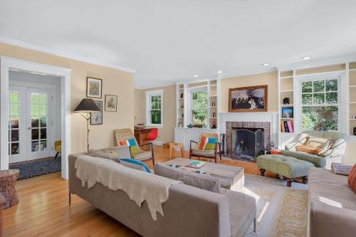Classic Stockbridge Cottage in Stockbridge (MA)