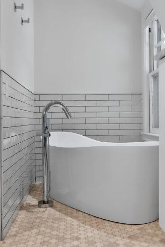 Classic Stockbridge Cottage in Stockbridge (MA)