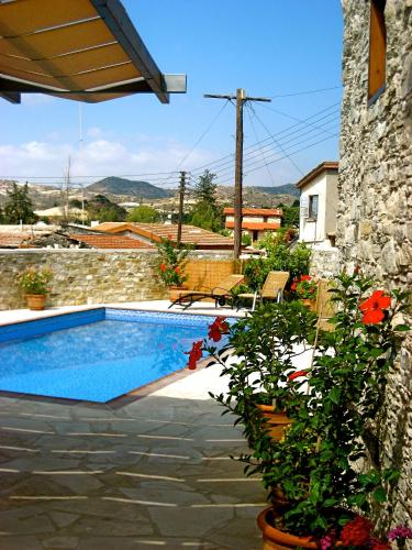 Anesi House - image 3