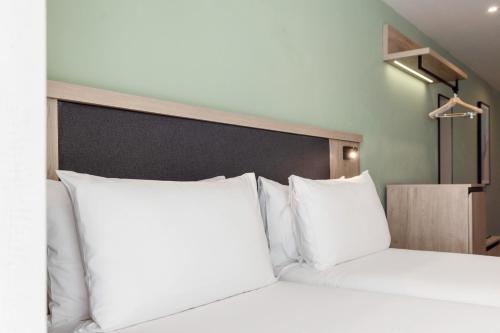 Hotel Levante St Julian's Affiliated by Melia - image 2