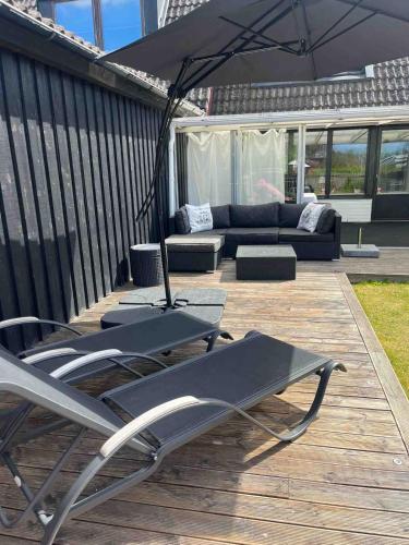 Bright house close to the beach, city center and free parking in 분케플로스트란드
