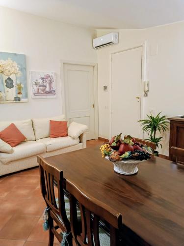 La casa di Claudia - Vista mare e piscina a Catania in Sant' Agata li Battiati