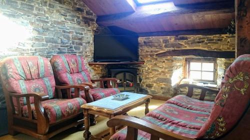  Apartamentos Rurales Vega de Llan, Pension in Taramundi bei Ron