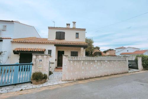grande maison tout équipé avec jardin - Location saisonnière - Six-Fours-les-Plages