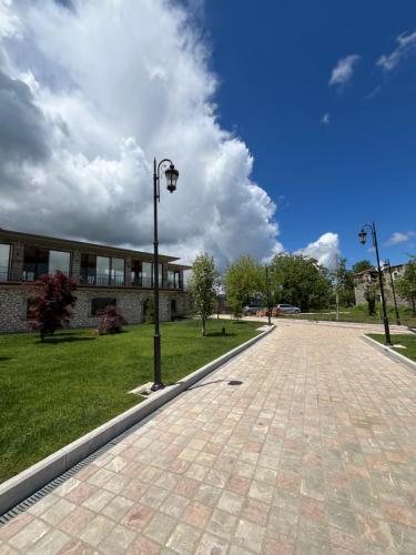 Gurra resort in Burrel