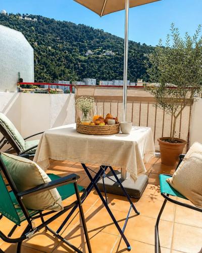 studio avec terrase parking