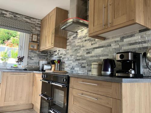 Зручності, Beautiful 3 bedroom house with sea view, 40 minutes from Edinburgh in Бернтісленд