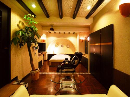 Hotel RR (Adult Only) Set in a prime location of Yokkaichi, Hotel RR (Adult Only) puts everything the city has to offer just outside your doorstep. Both business travelers and tourists can enjoy the propertys facilities a