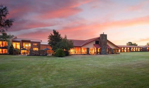 Mackenzie Country Hotel - Twizel