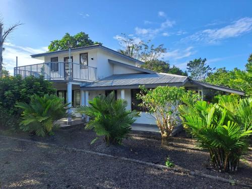 Home in Siusega - Vonnys Garden House in Vaitele