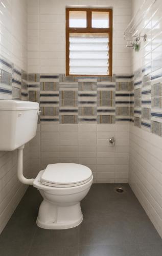 KB's Stay - The Rosewood 3BHK - image 5