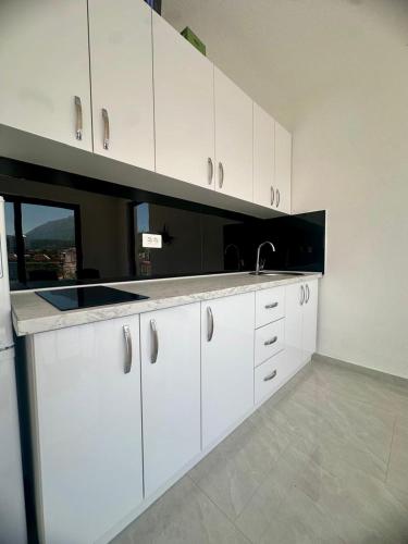 Azur Apartments Bar - image 2