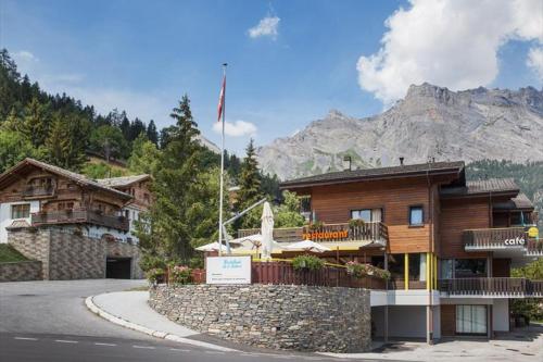 Guesthouse Hotel Between in Chamoson