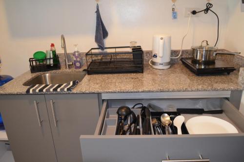 Studio Condo With Balcony in Buhangin in Cabantian