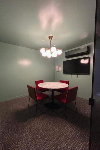 Apartamento Moderno Cosmopolitan Tower - image 2